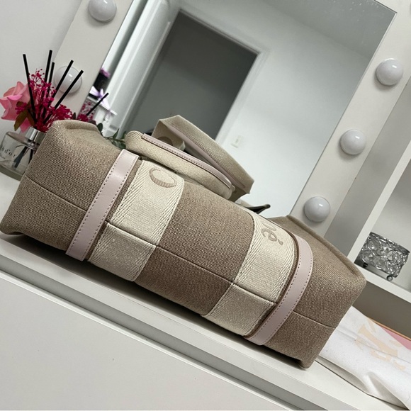 Brand new CHLOE BAG! - Picture 4 of 9